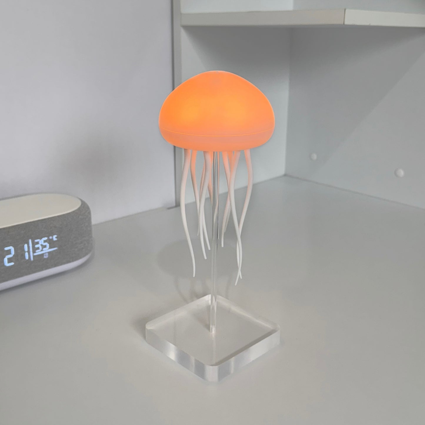 Jellylume´s Dancing Jellyfish Lamp